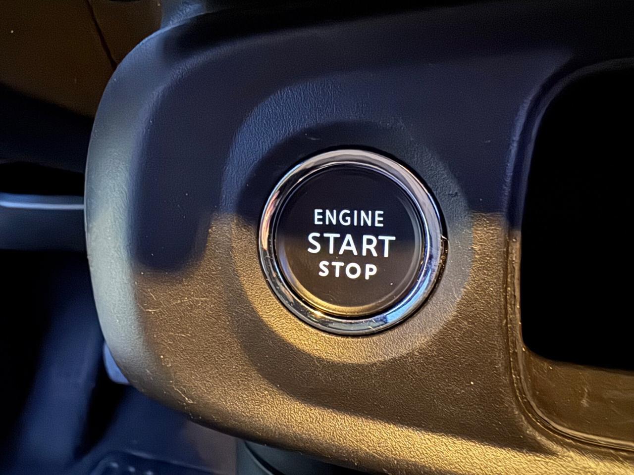 Citroen C3 HDi Shine Pack Tetto nero Retroc Keyles