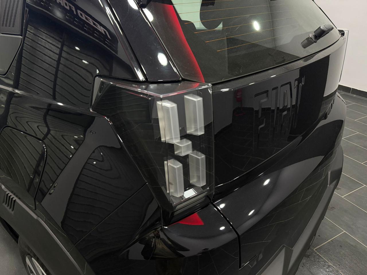 Fiat Grande Panda 1.2 Hybrid 110 CV S&S Icon