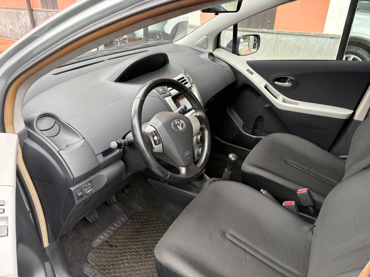 Toyota Yaris 1.0 5 porte Sol 2008