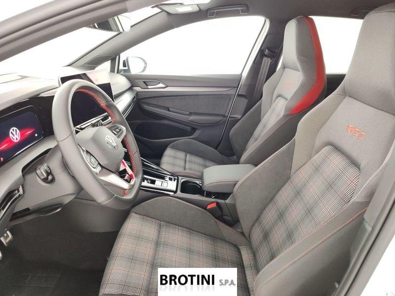 Volkswagen Golf 2.0 TSI GTI DSG
