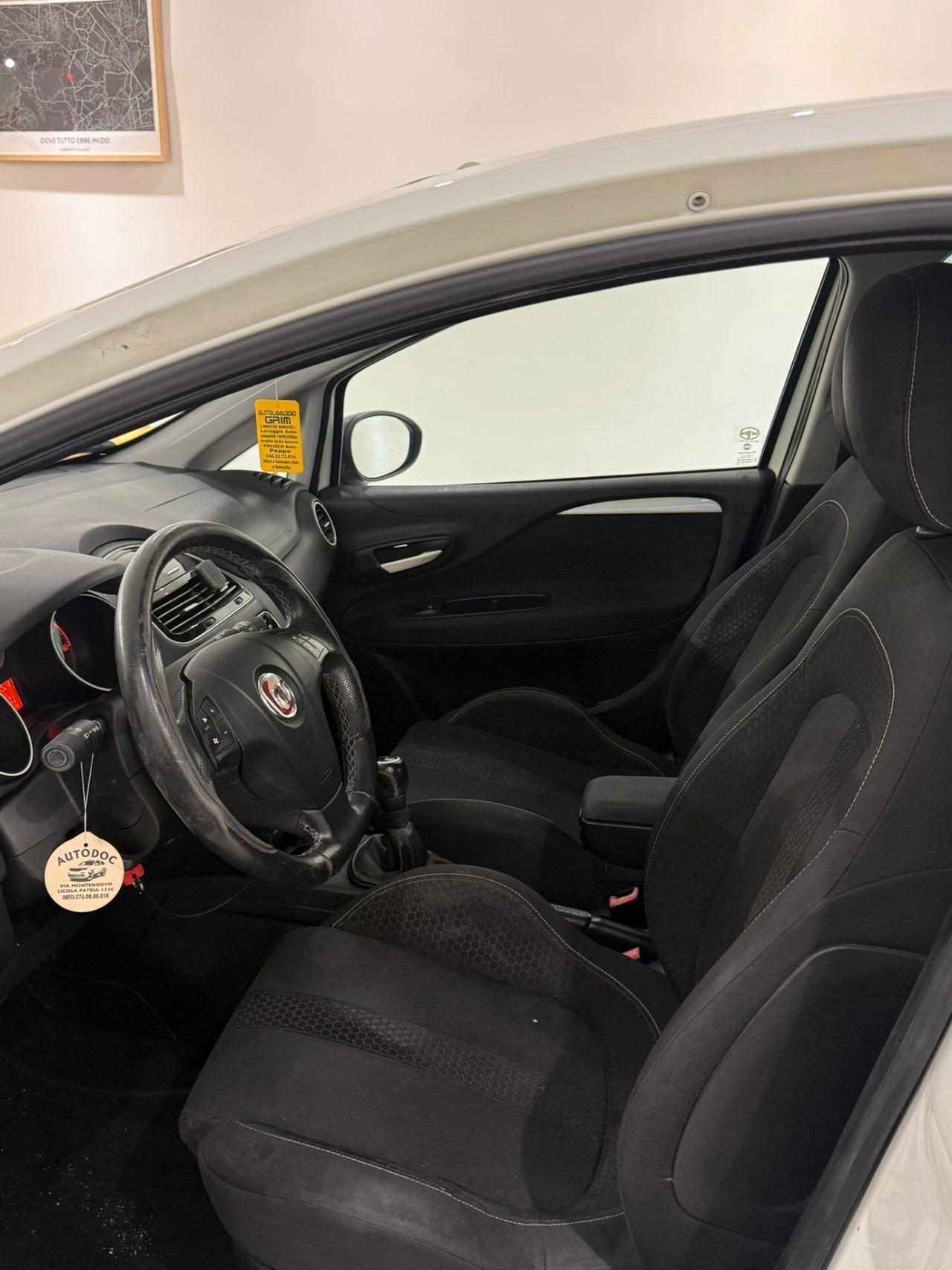 FIAT PUNTO 1.3 MJT 95CV 150.000 KM AUTOMATICA