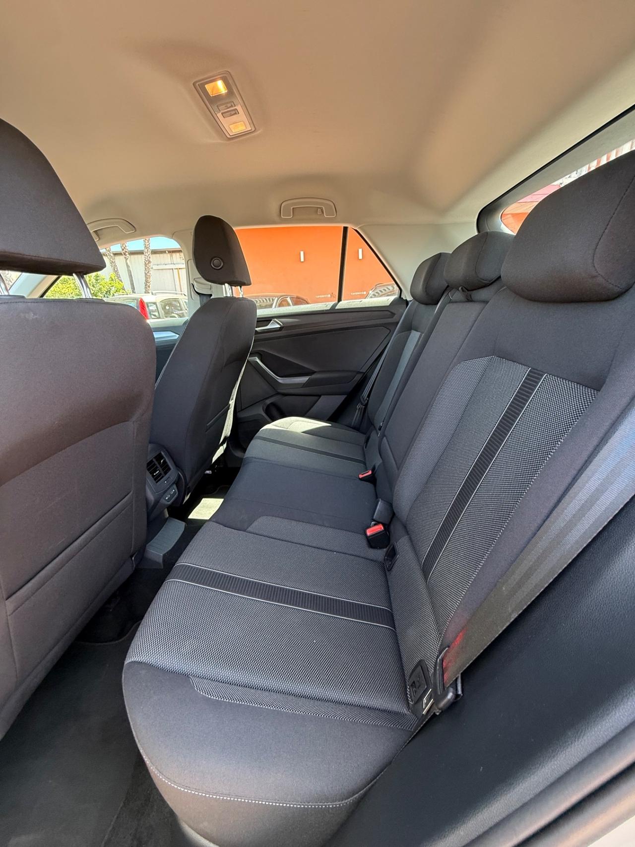 Volkswagen T-Roc 1.0 TSI 110cv