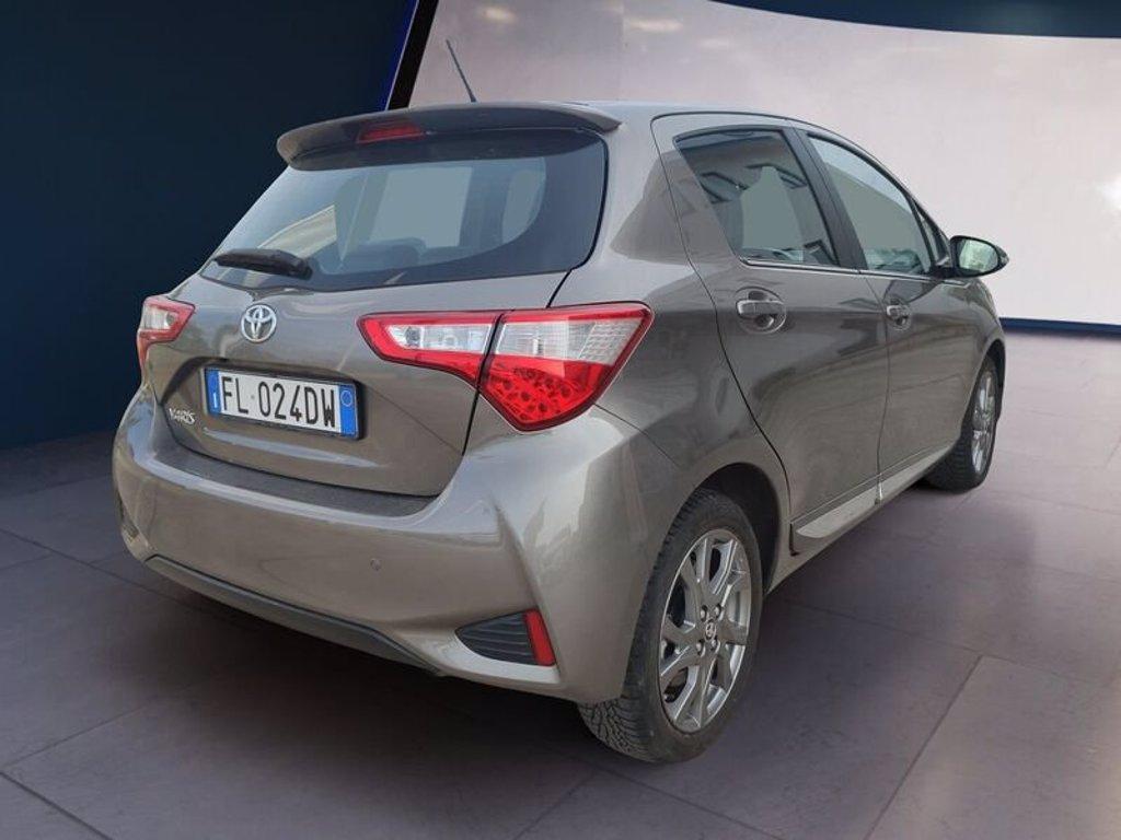 TOYOTA Yaris 1.4 D-4D 5 porte Lounge del 2017