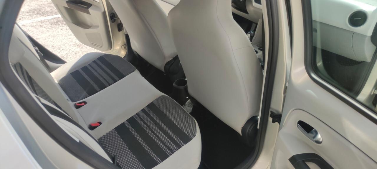 Seat Mii 1.0 5 porte Reference