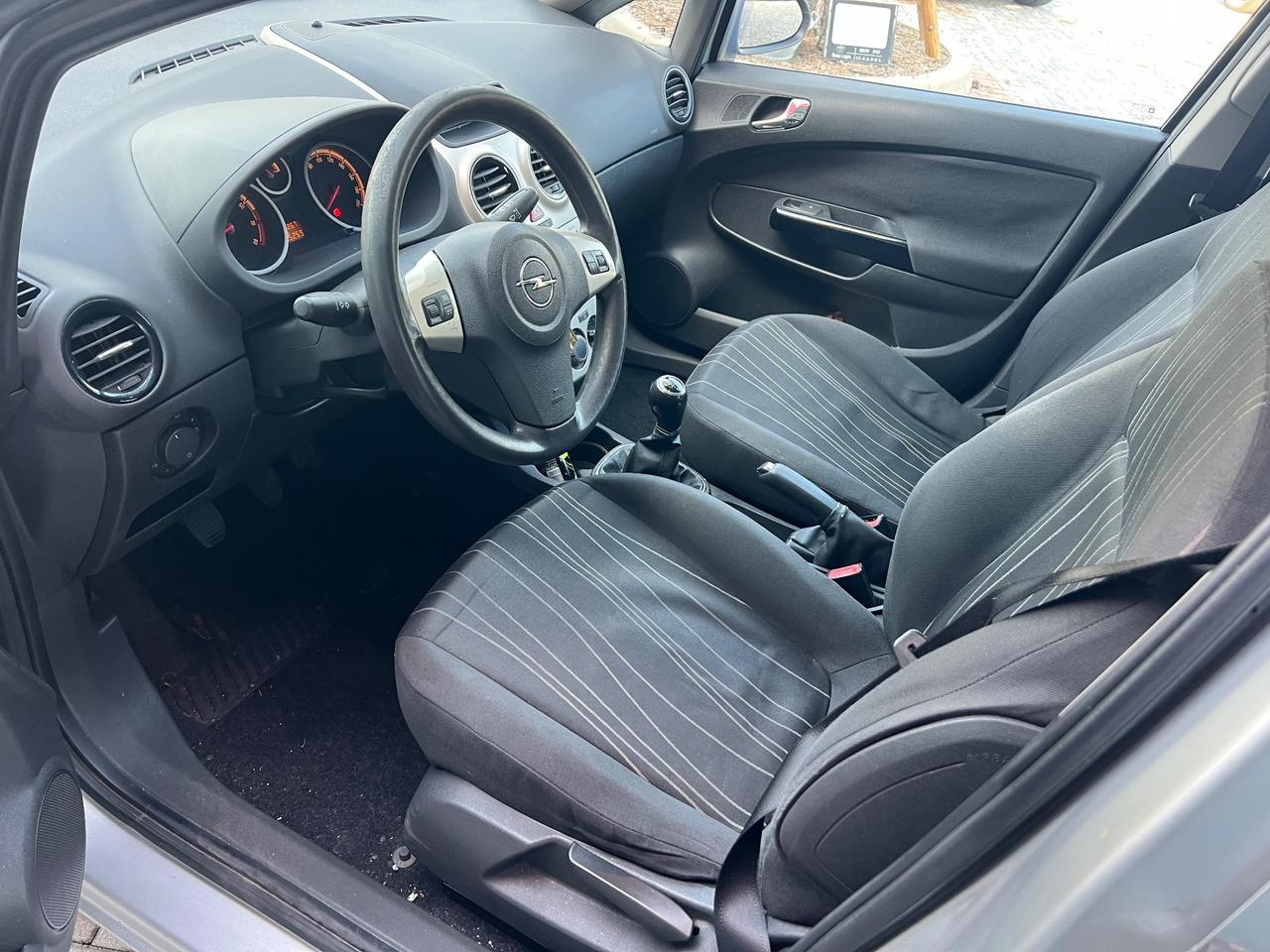 Opel Corsa 1.2 5 porte 135.000KM - NEOPATENTATI