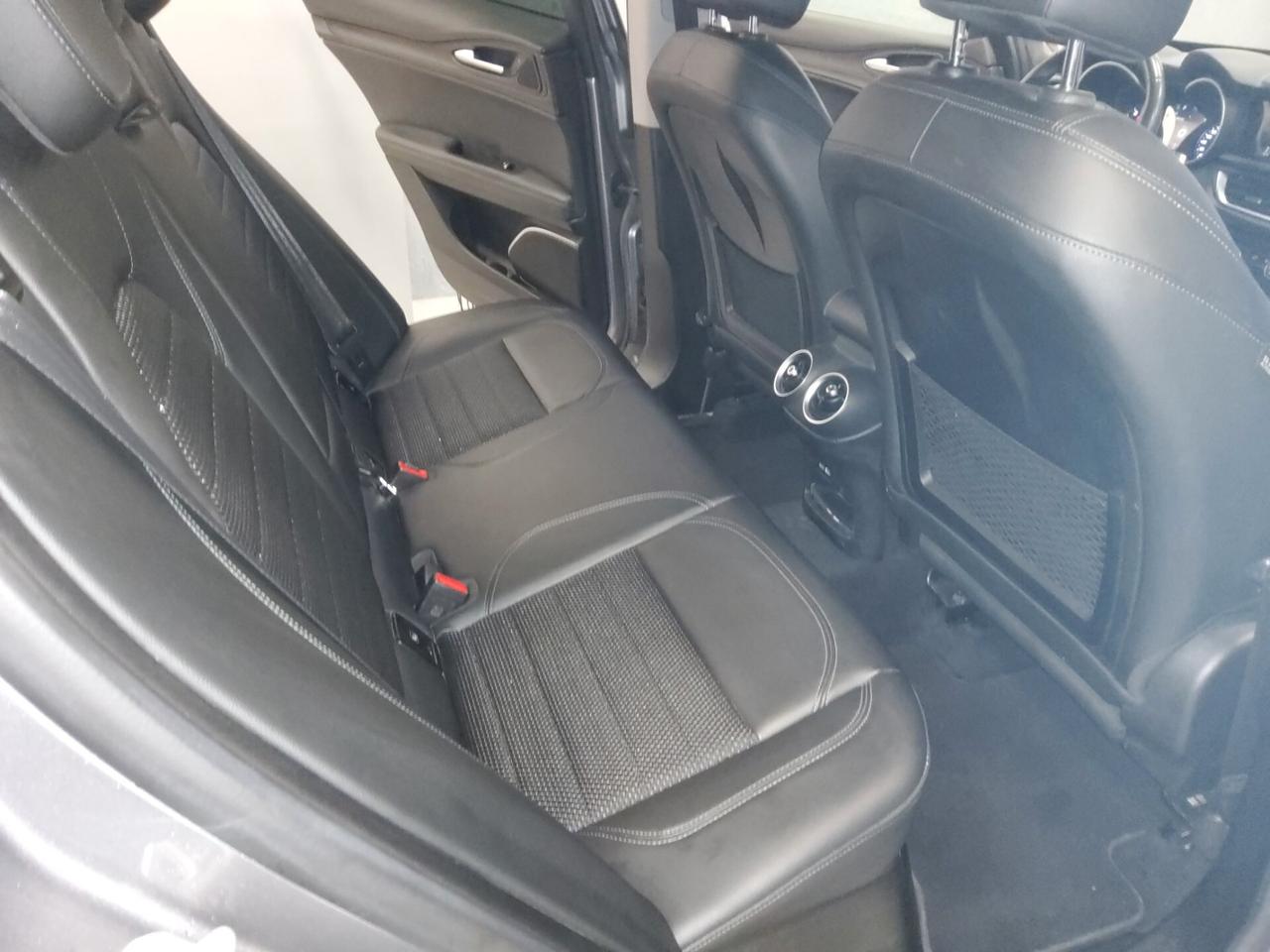 Alfa Romeo Stelvio 2.2 Turbodiesel 210 CV AT8 Q4 Executive