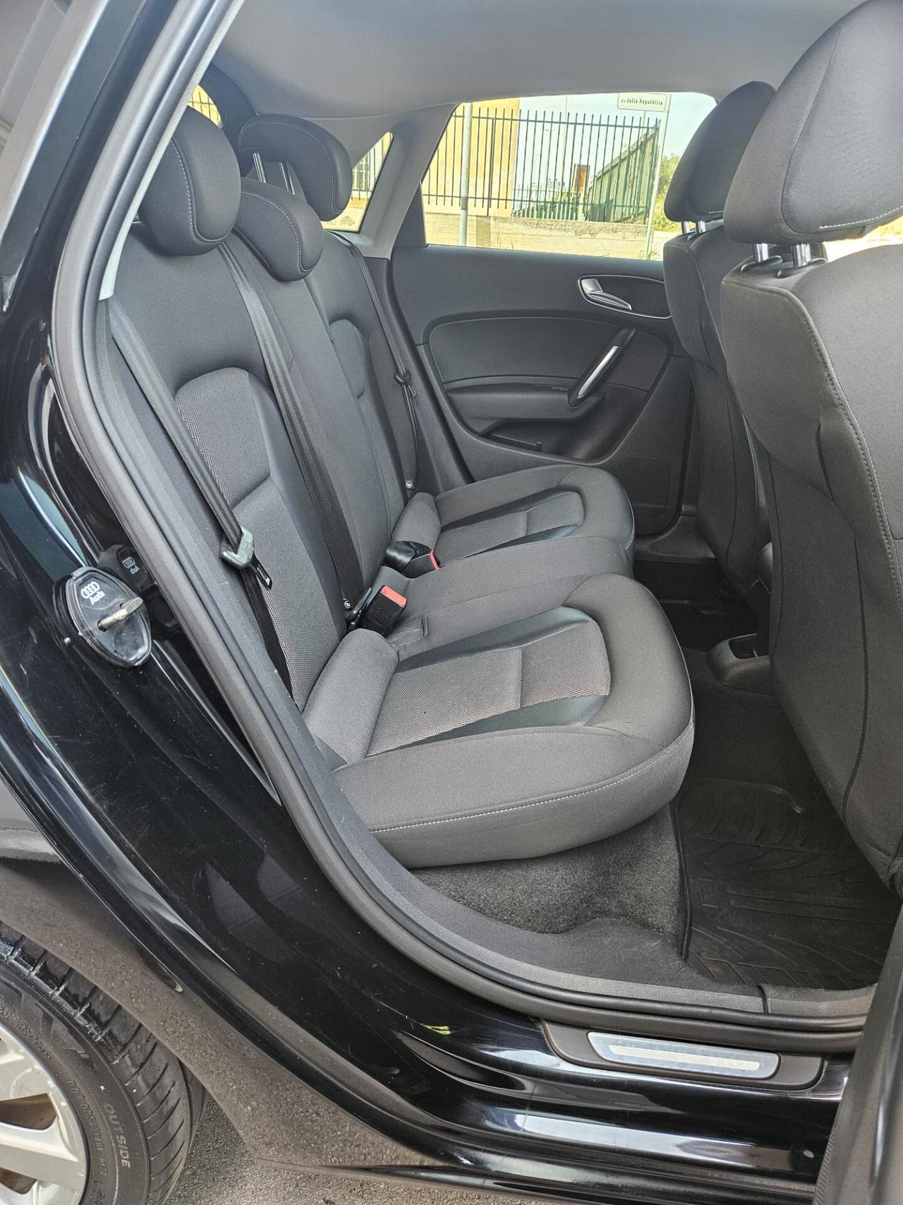 Audi A1 SPB 1.6 TDI 90CV S tronic FULLOPTIONAL