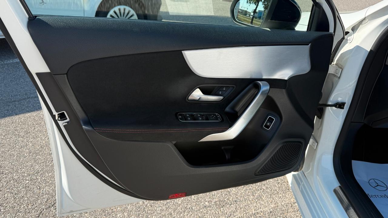 Mercedes-benz A 250 e Automatic EQ-Power Sport