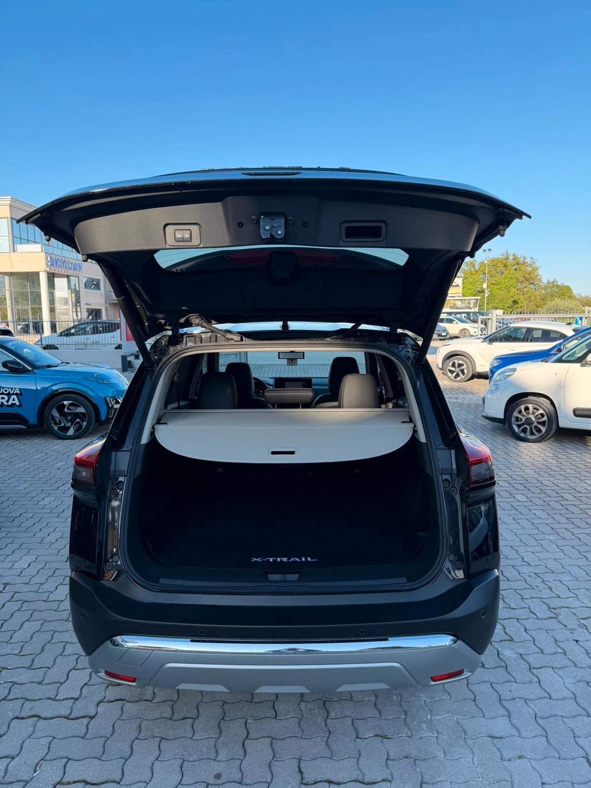 Nissan X-Trail Mild Hybrid 2WD 5 posti Tekna