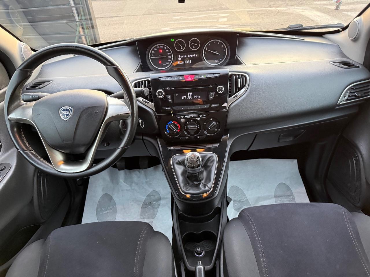 Lancia Ypsilon 1.2 69 CV 5 porte GPL Ecochic Gold