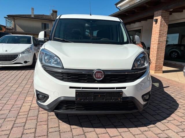 Fiat Doblo Doblò 1.6 MJT 16V 95CV Lounge 5 POSTI