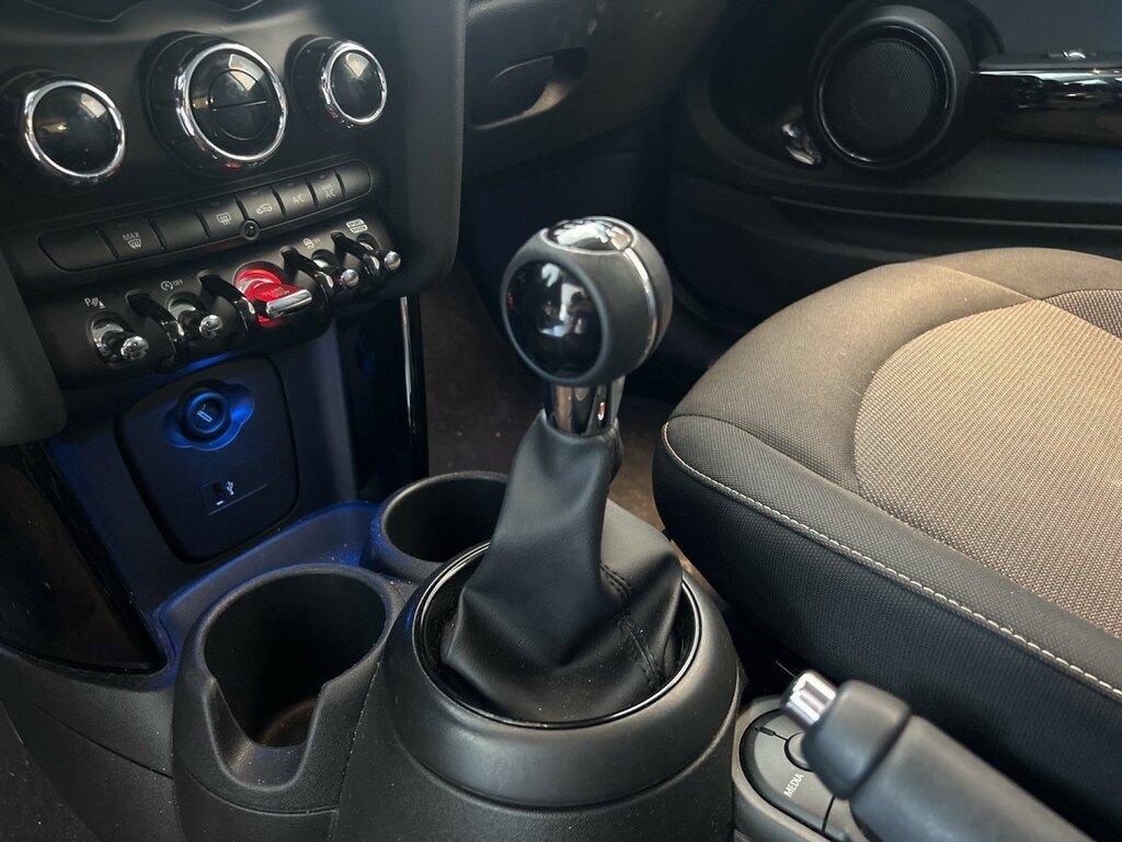 Mini Cooper 1.5 TwinPower Turbo Cooper Hype