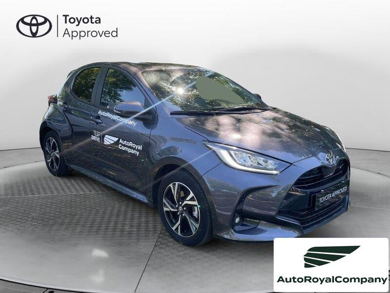 Toyota Yaris 1.5 Hybrid 5 porte Trend IVA ESPOSTA