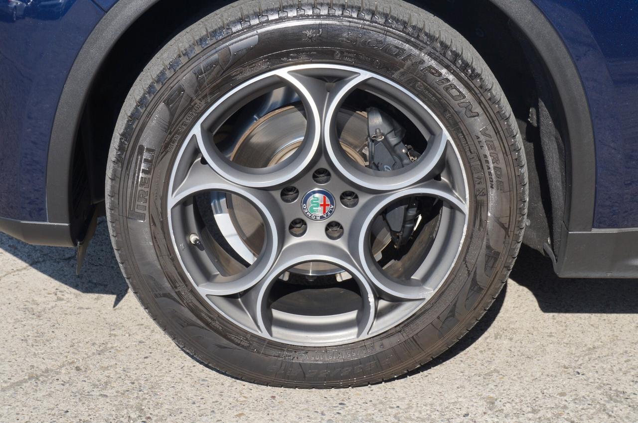 Alfa Romeo Stelvio 2.2 Turbodiesel 210 CV AT8 Q4 Executive PACK SPORT