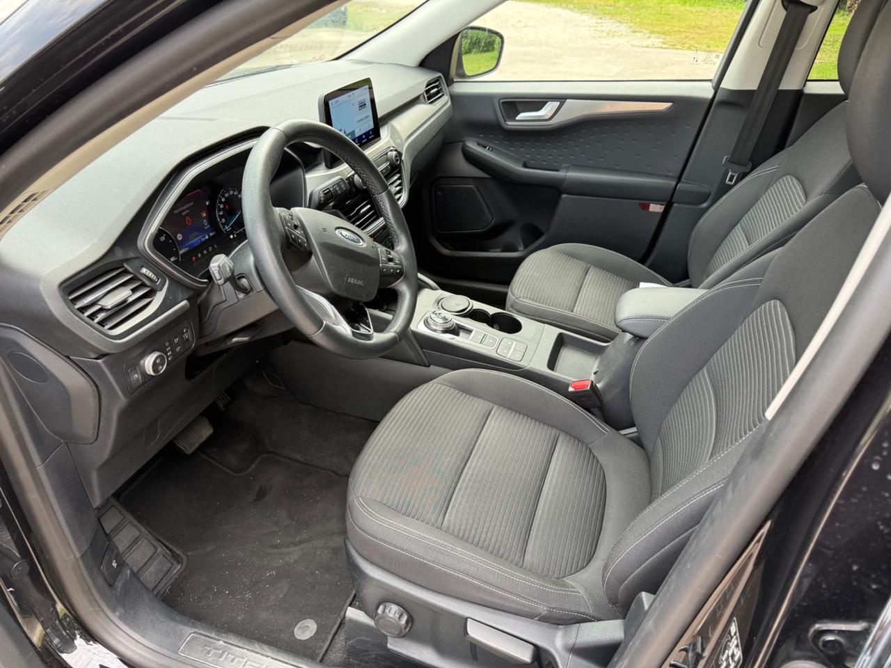Ford Kuga 2.5 Full Hybrid 190 CV CVT AWD Titanium Business