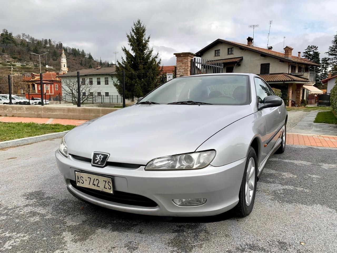 Peugeot 406 2.0i 16V Coupé