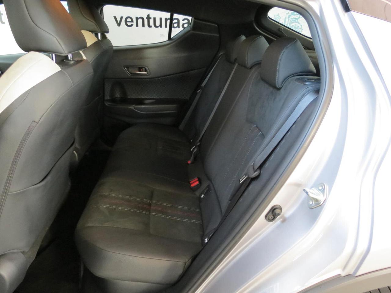 Toyota C-HR 1.8 Hybrid E-CVT GR Sport