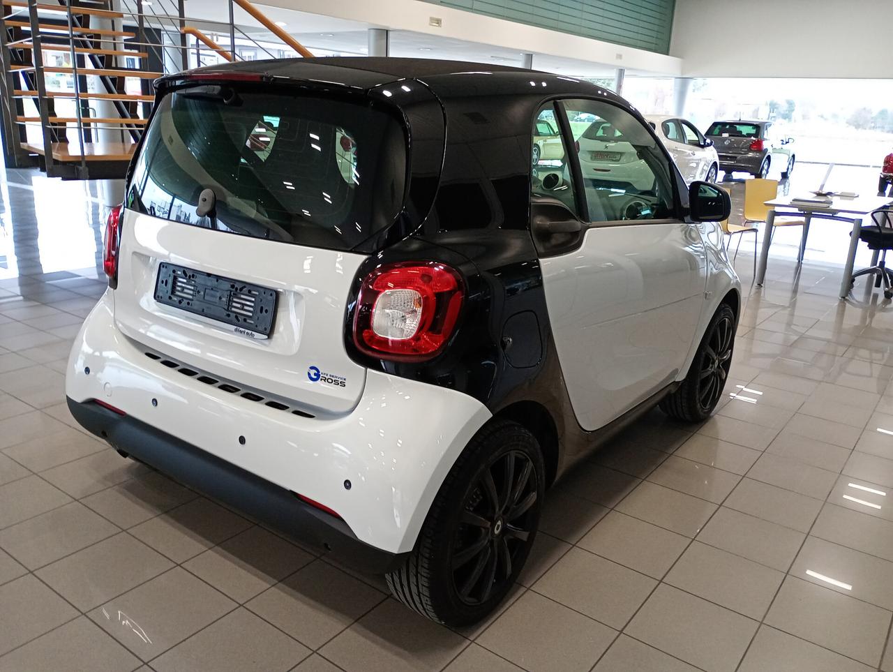 Smart ForTwo 70 1.0 AMG EDITION