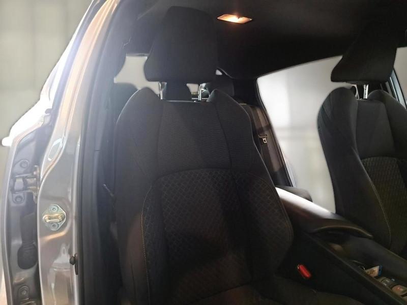 TOYOTA C-HR 1.8H 98CV E-CVT Business