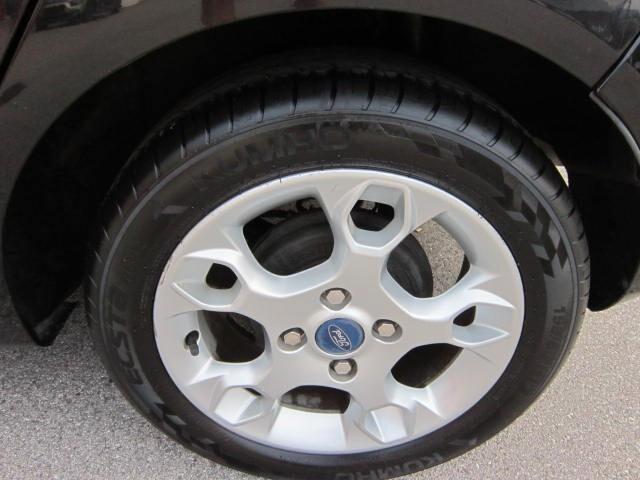 Ford Fiesta 1.4 TDCi 70CV 5 porte Titanium NEOPATENTATI