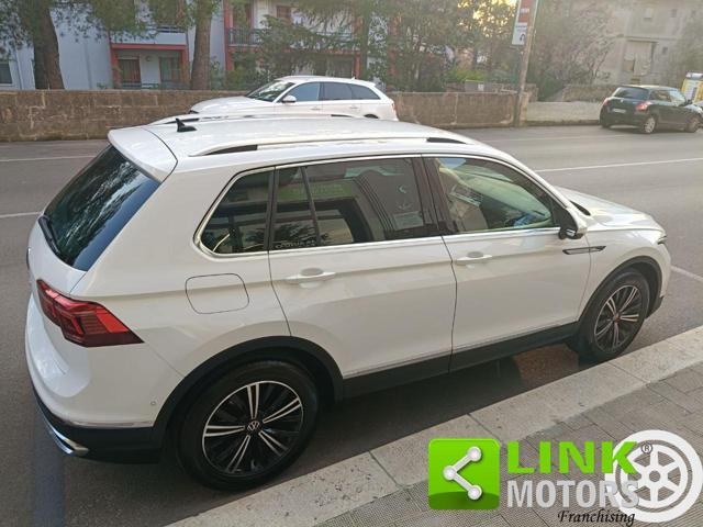VOLKSWAGEN Tiguan 2.0 TDI 150 CV SCR DSG Elegance