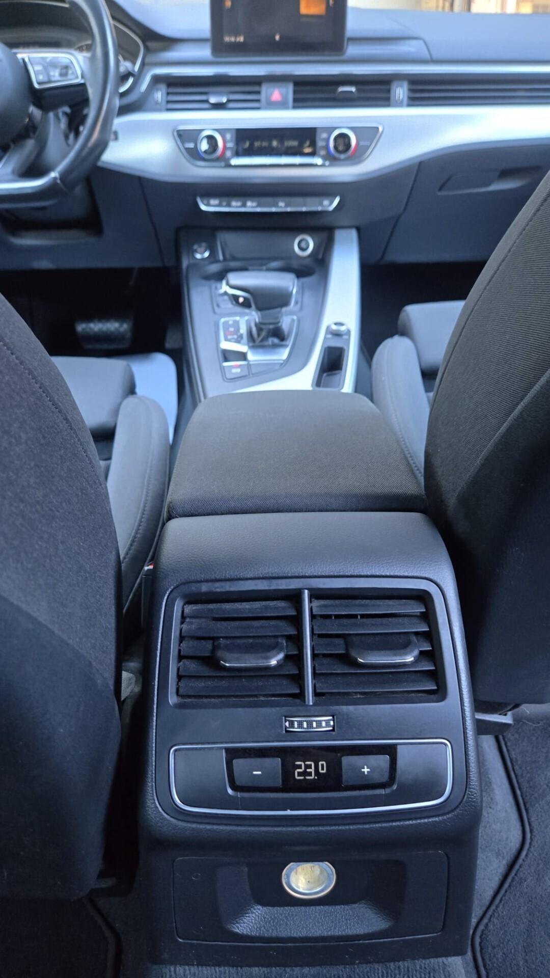 Audi A4 Avant 2.0 TDI 122 CV S tronic Business Spo