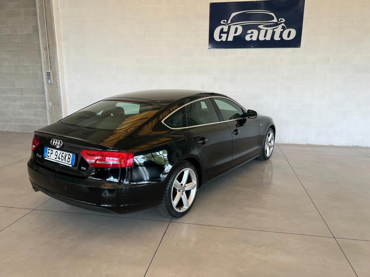 Audi A5 SPB 2.0 TDI 143 CV s-line interno esterno GANCIO TRAINO