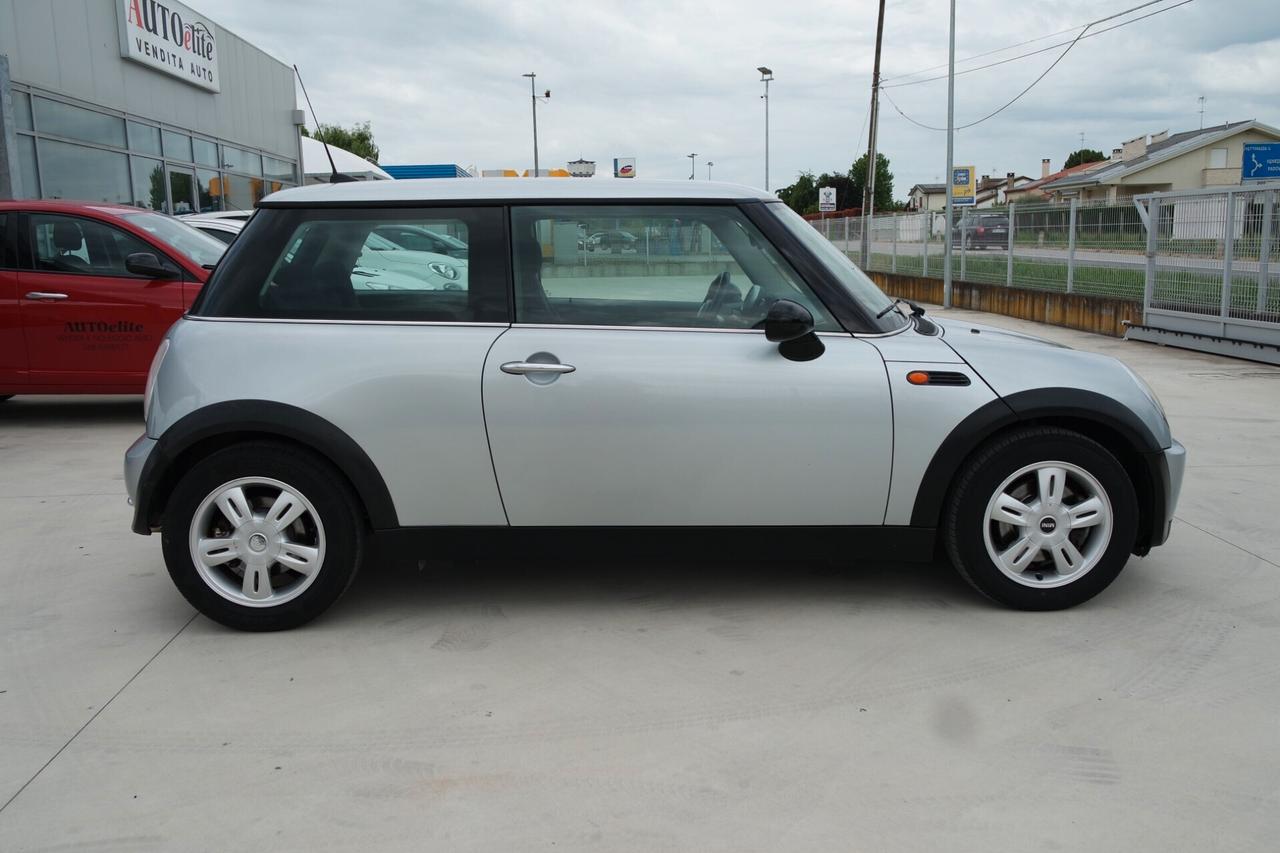 Mini One 1.6 De Luxe 90 CV