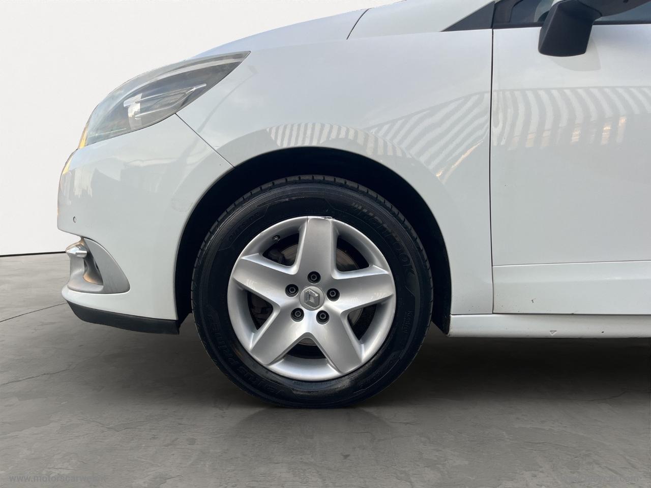 RENAULT Scénic 1.5 dCi 110 CV EDC Limited
