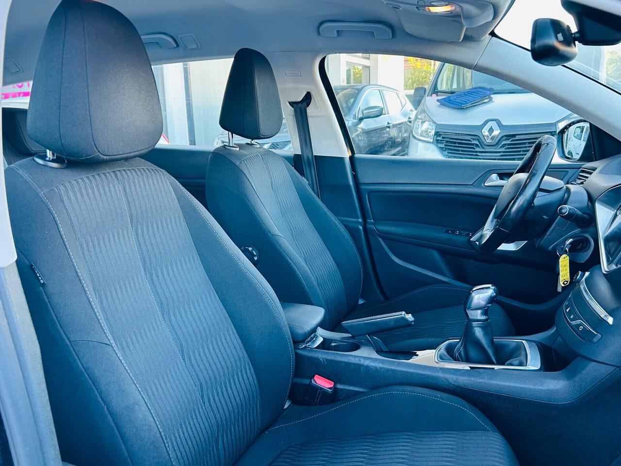 Peugeot 308 1.6 HDi 92 CV SW Business