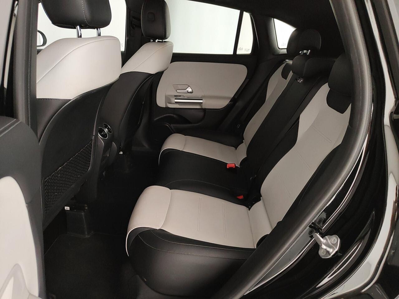 Mercedes-benz GLA 200 d Automatic Premium