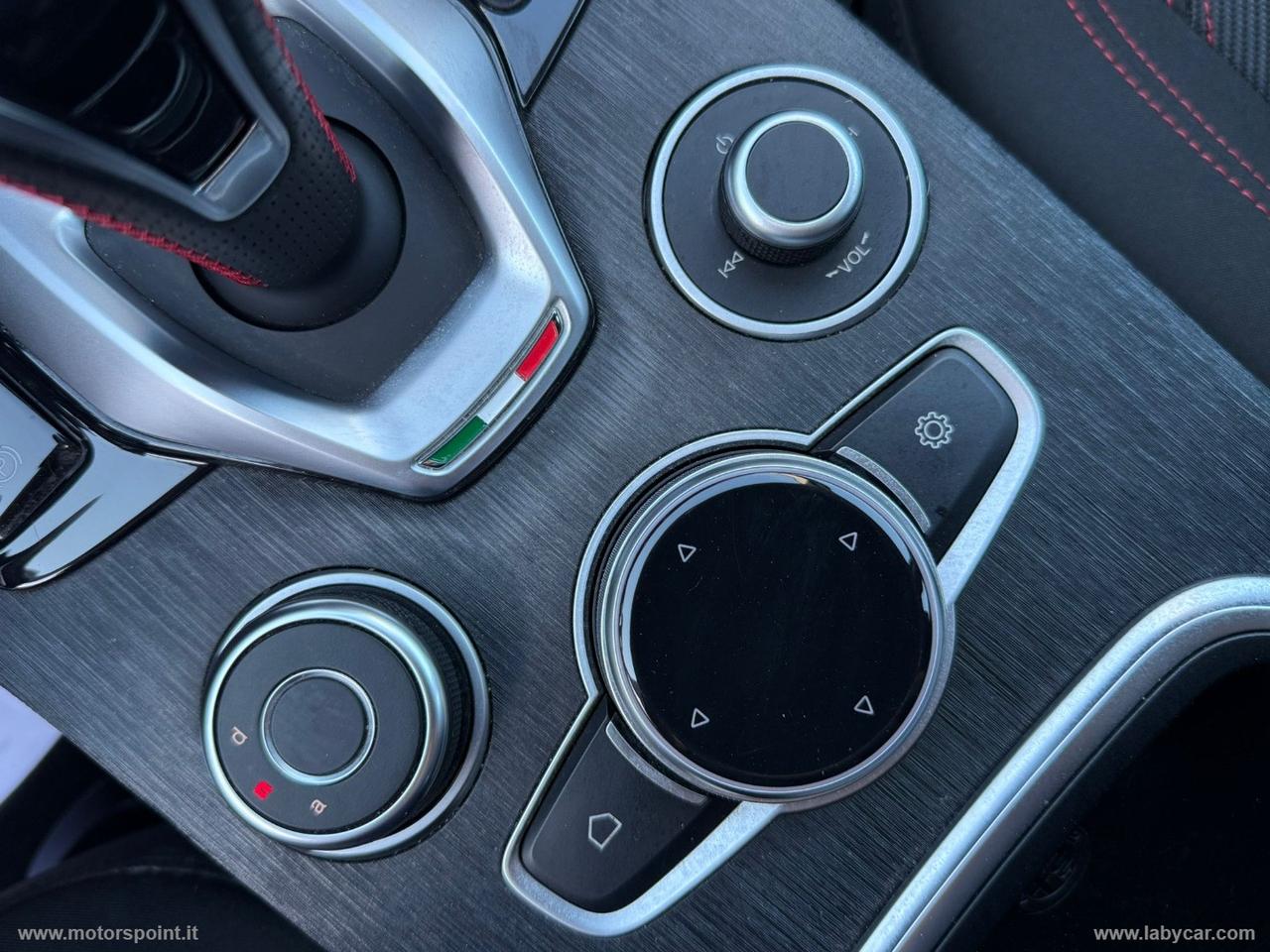 ALFA ROMEO Stelvio 2.2 T.diesel 160CV AT8 RWD Bus.