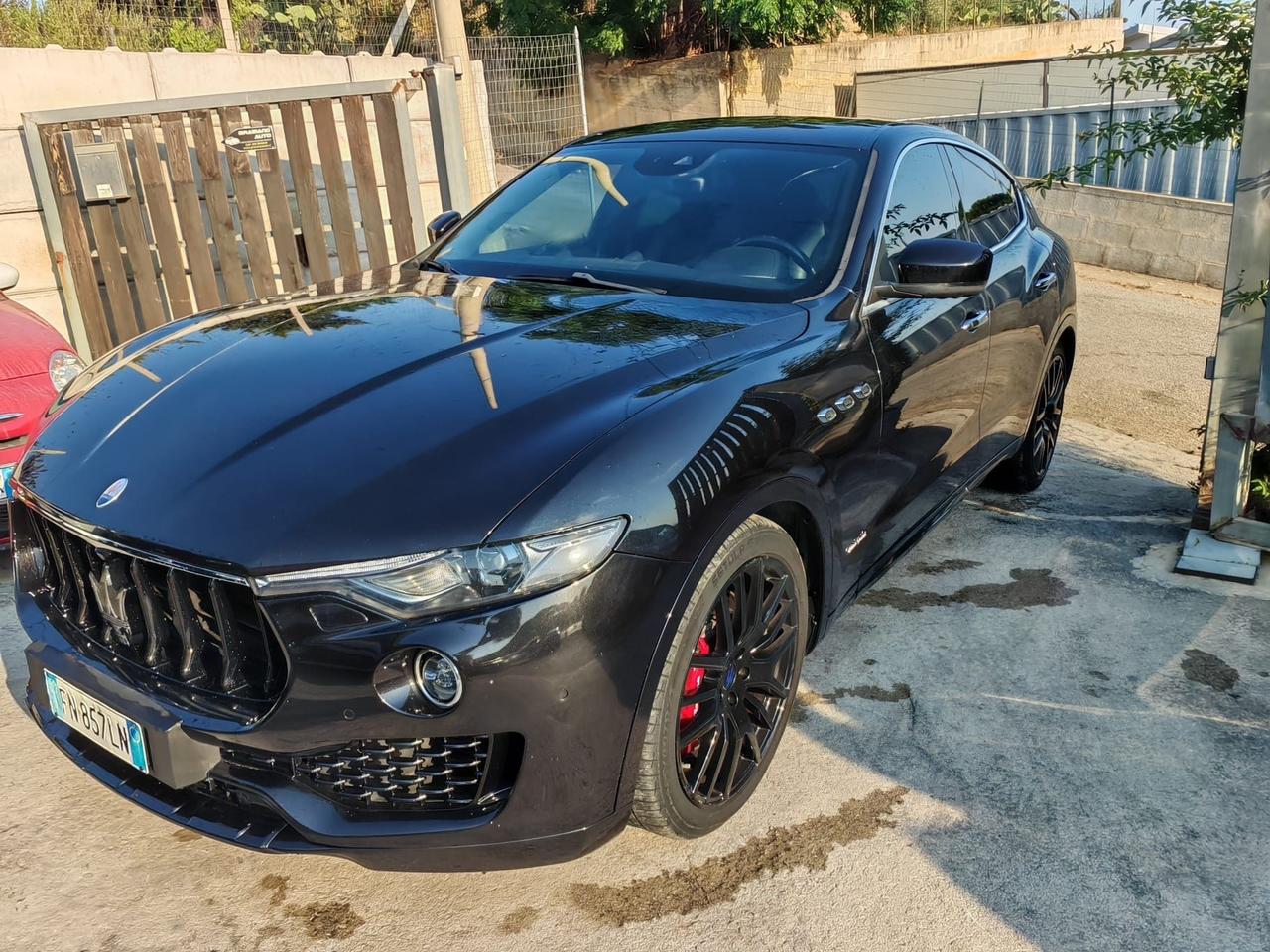 Maserati Levante V6 AWD Granlusso