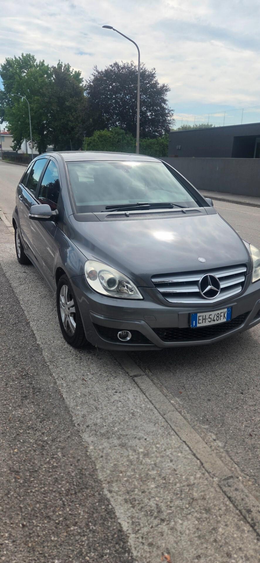 Mercedes-benz B 180 200 CDI Executive