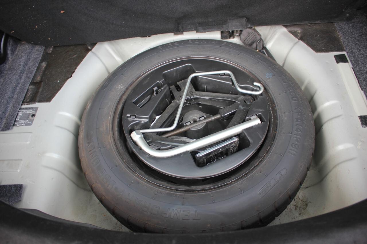 YPSILON-1.0 hyb*PREZZO VERO*GOLD-KM CERTI-GARANZIA 12 MESI