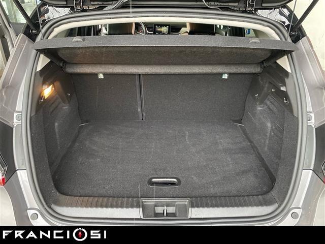 RENAULT Captur 1.6 E TECH Hybrid Intens Auto