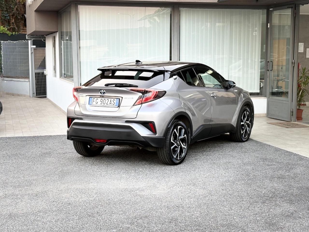 Toyota C-HR 1.8 Hybrid 98CV E6 Neo - 2016