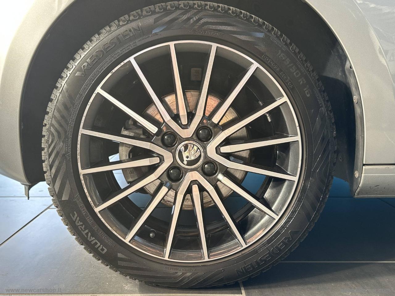 SKODA Citigo 1.0 60 CV ASG 5p. Design Edition NEOPATENTATI