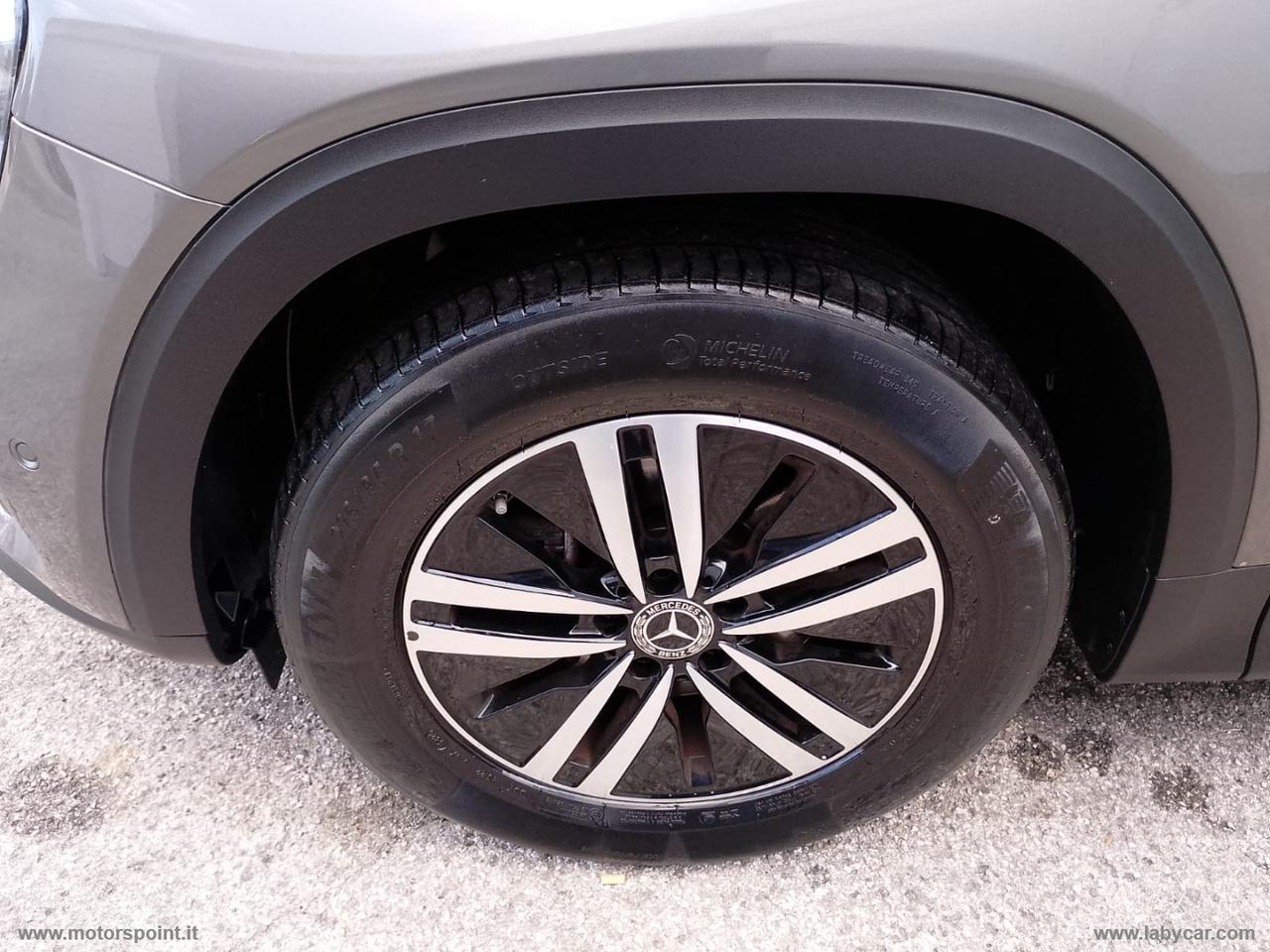 MERCEDES-BENZ GLB 180 d Automatic Sport Plus