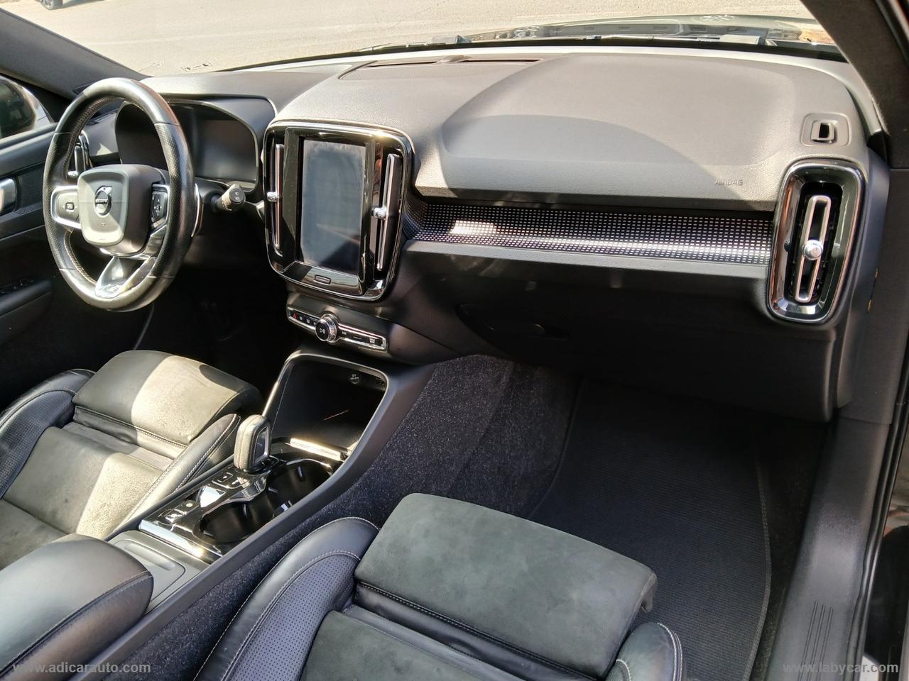 VOLVO XC40 D3 AWD Geartronic R-design
