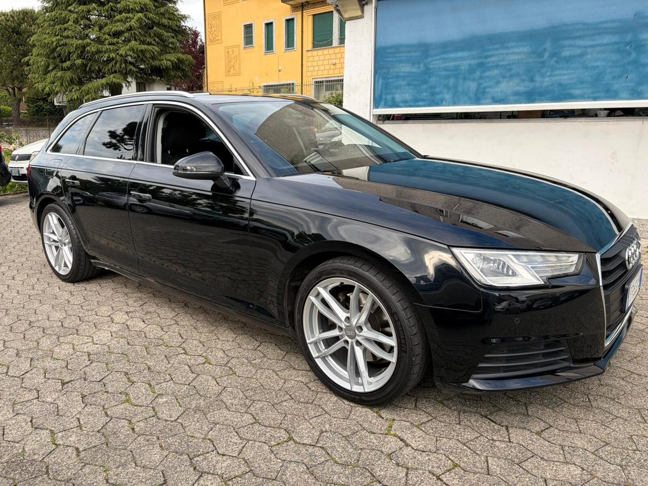 Audi A4 Avant 2.0 TDI 150 CV ultra S tronic Business