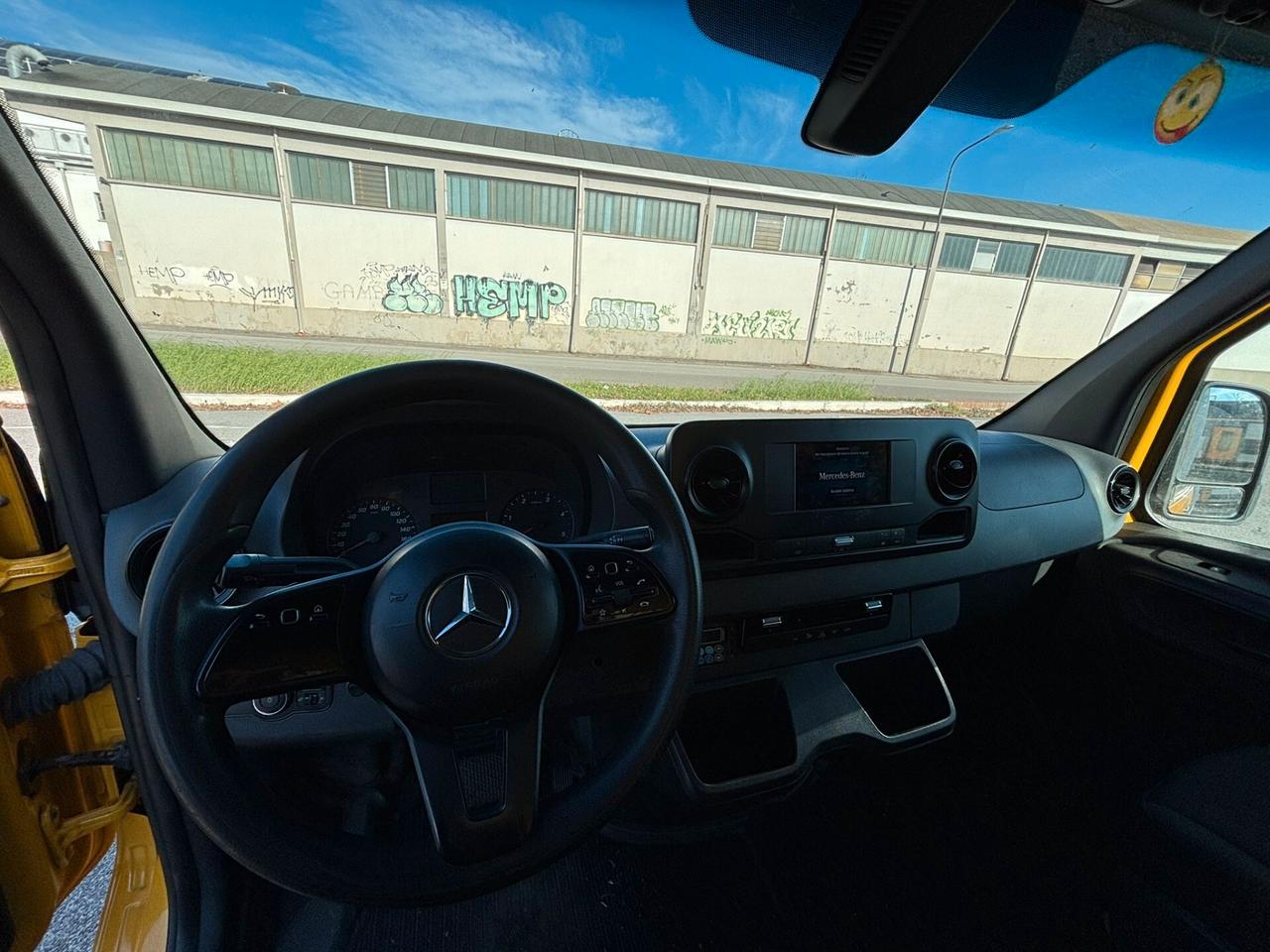 Mercedes Benz