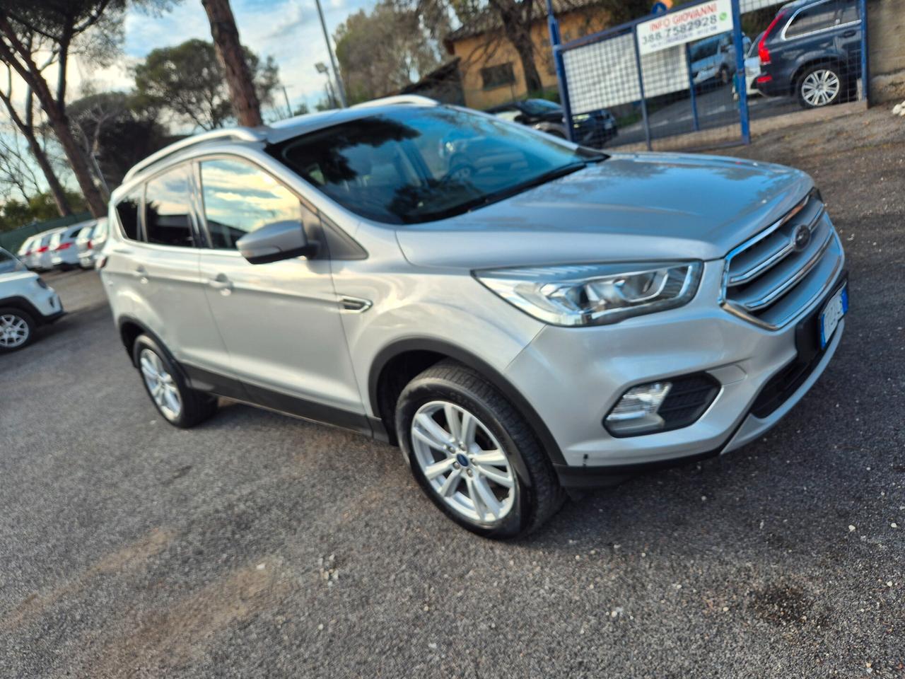 Ford Kuga 1.5 EcoBoost 120 CV S&S 2WD Business