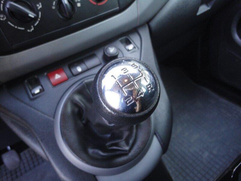 Peugeot Partner Partner Tepee BlueHDi 100 4x4 Active Traction Control Plus