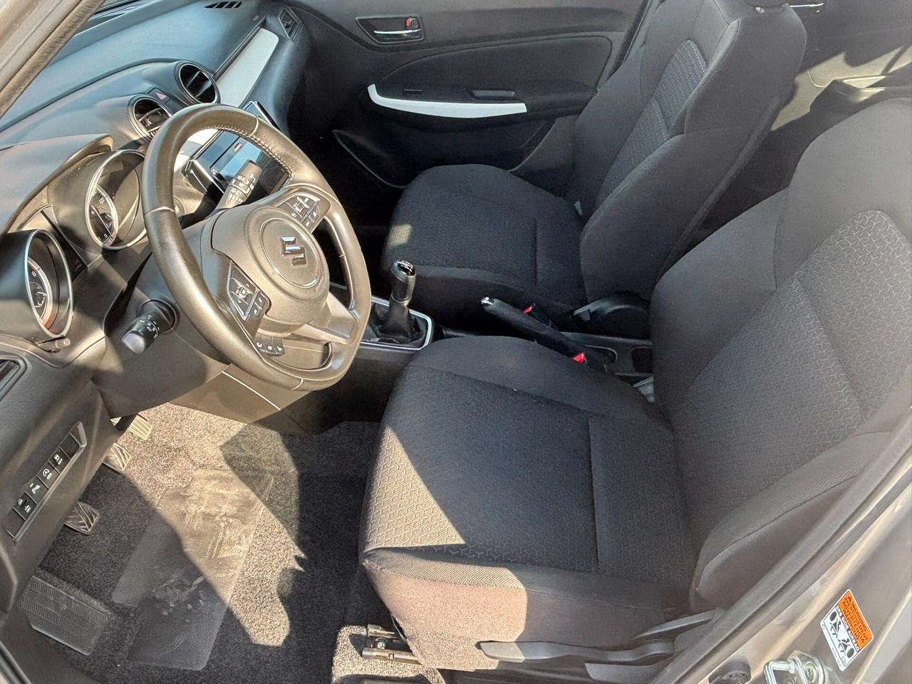 Suzuki Swift 1.2 Hybrid Cool