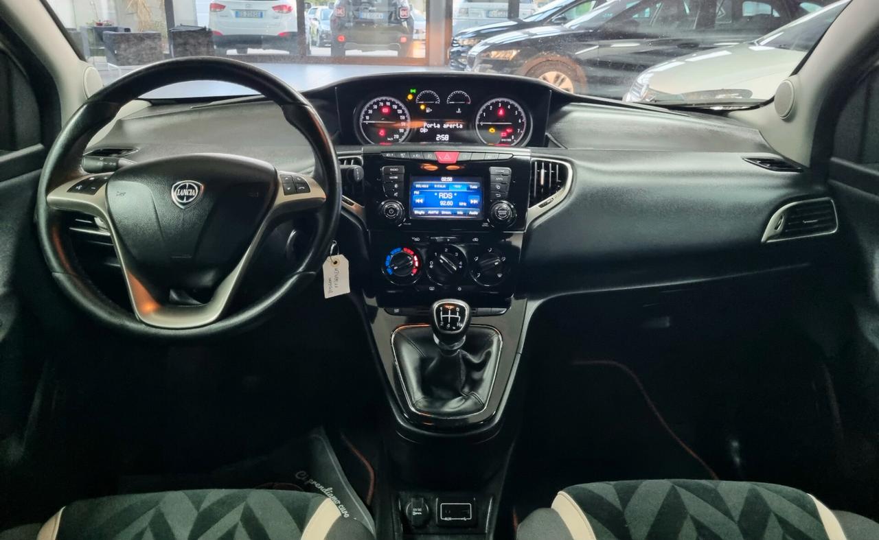 LANCIA YPSILON 1.2 BNEZINA 69 CV 5p. GOLD
