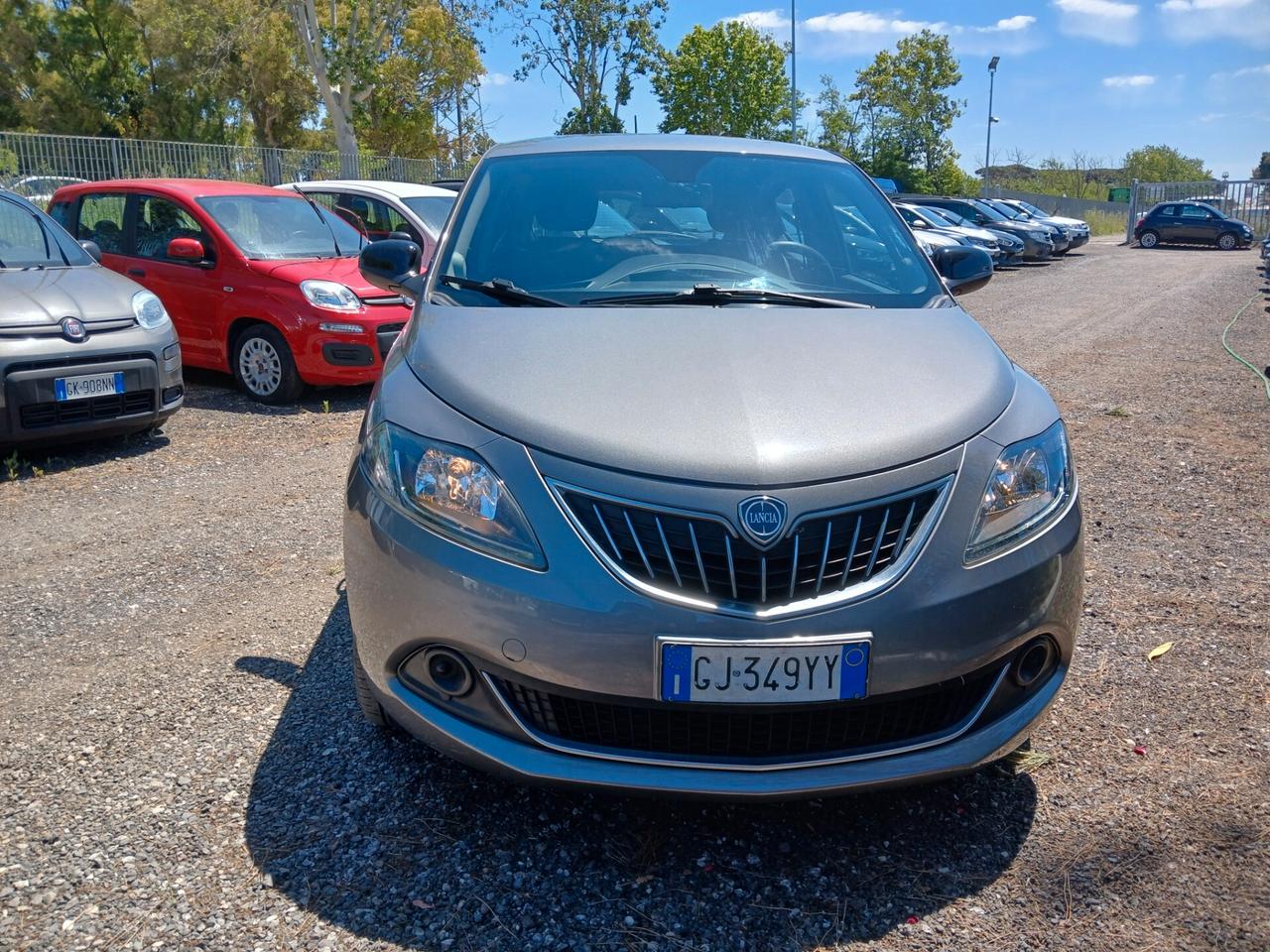 Lancia Ypsilon 1.0 FireFly 5p S&S Hybryd Gold