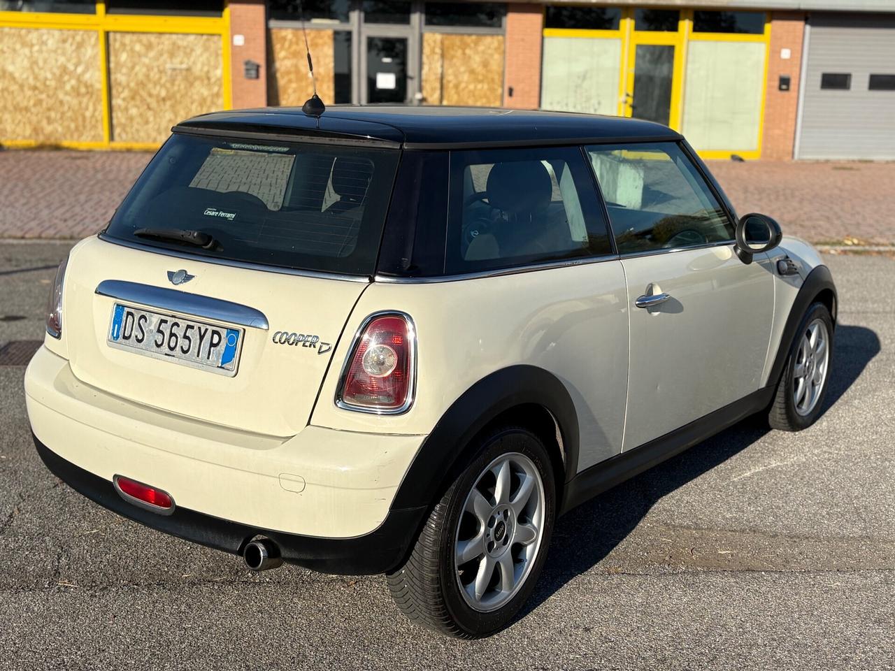 Mini 1.6 16V Cooper D NEOPATENTATI