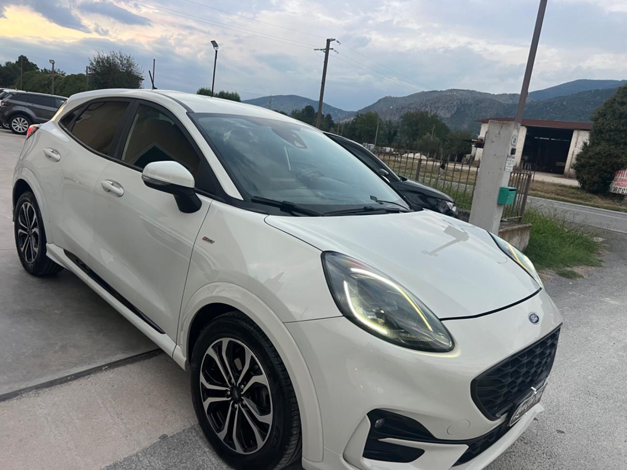 Ford Puma 1.0 EcoBoost Hybrid 125 CV S&S ST-Line