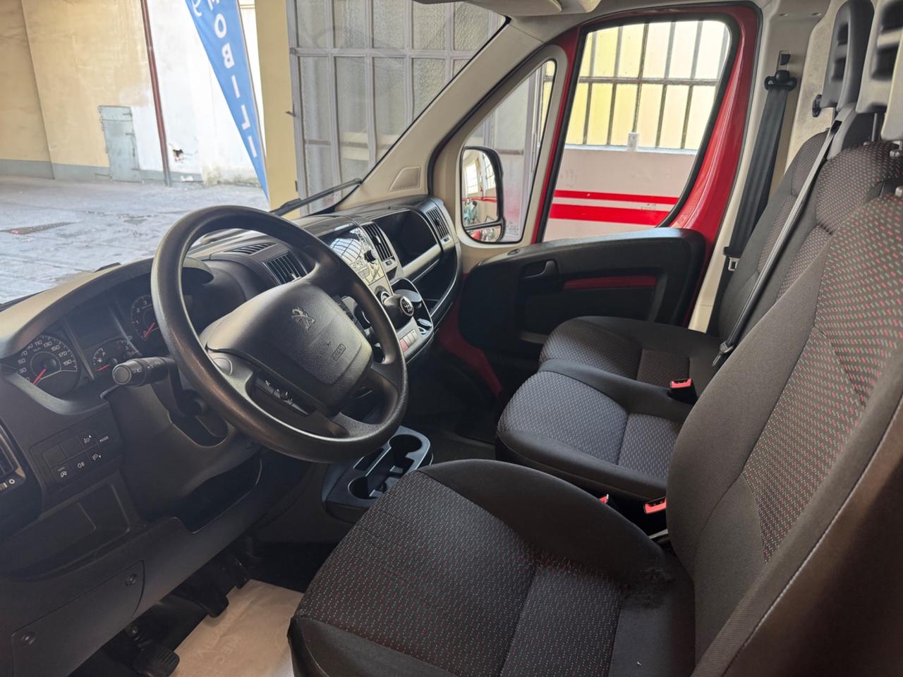 Peugeot Boxer 435 2.2 BlueHDi 140 S&S PLM-TA Furgone